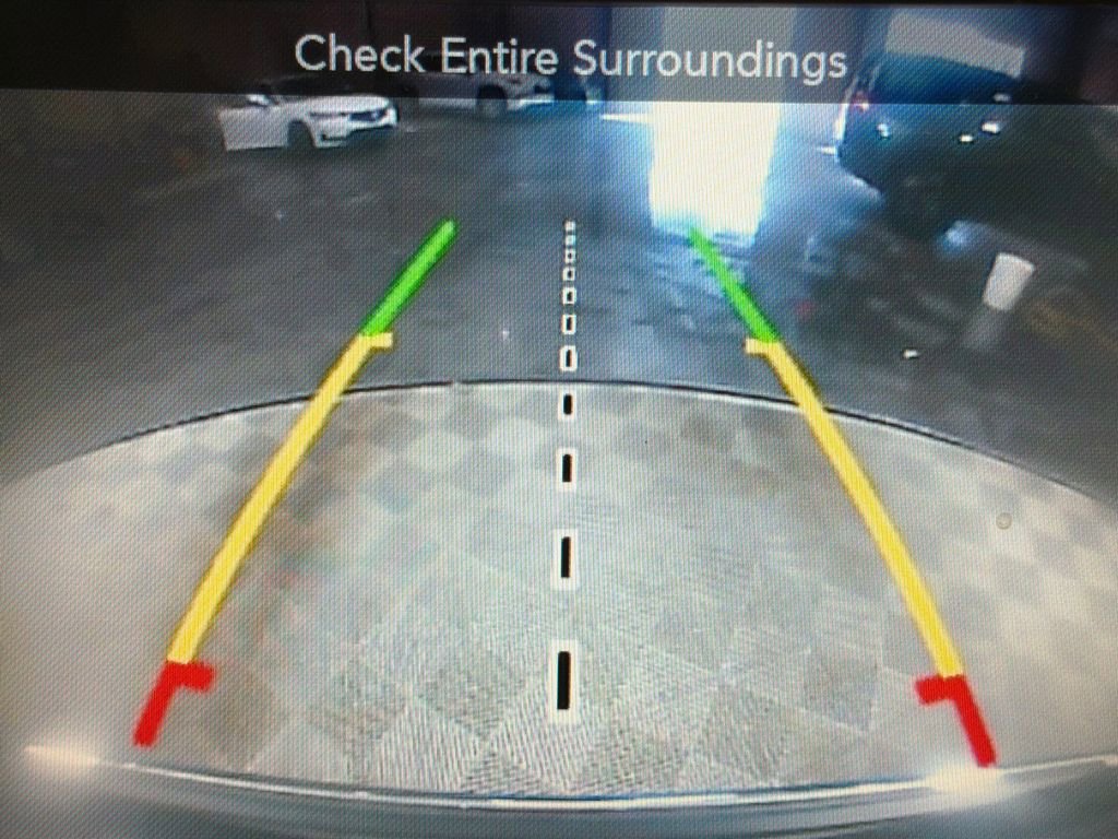 Used 2014 Jeep Grand Cherokee Overland w/ Advanced Technology Group image 31