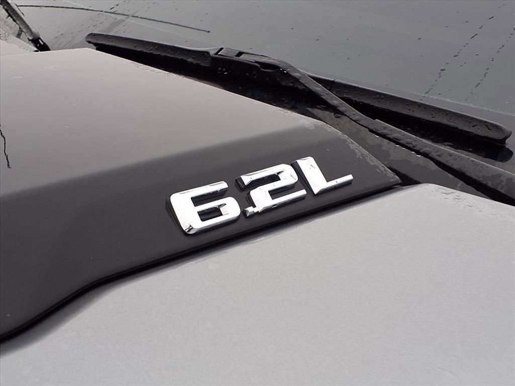 Used 2023 Chevrolet Silverado 1500 ZR2 w/ Technology Package image 34