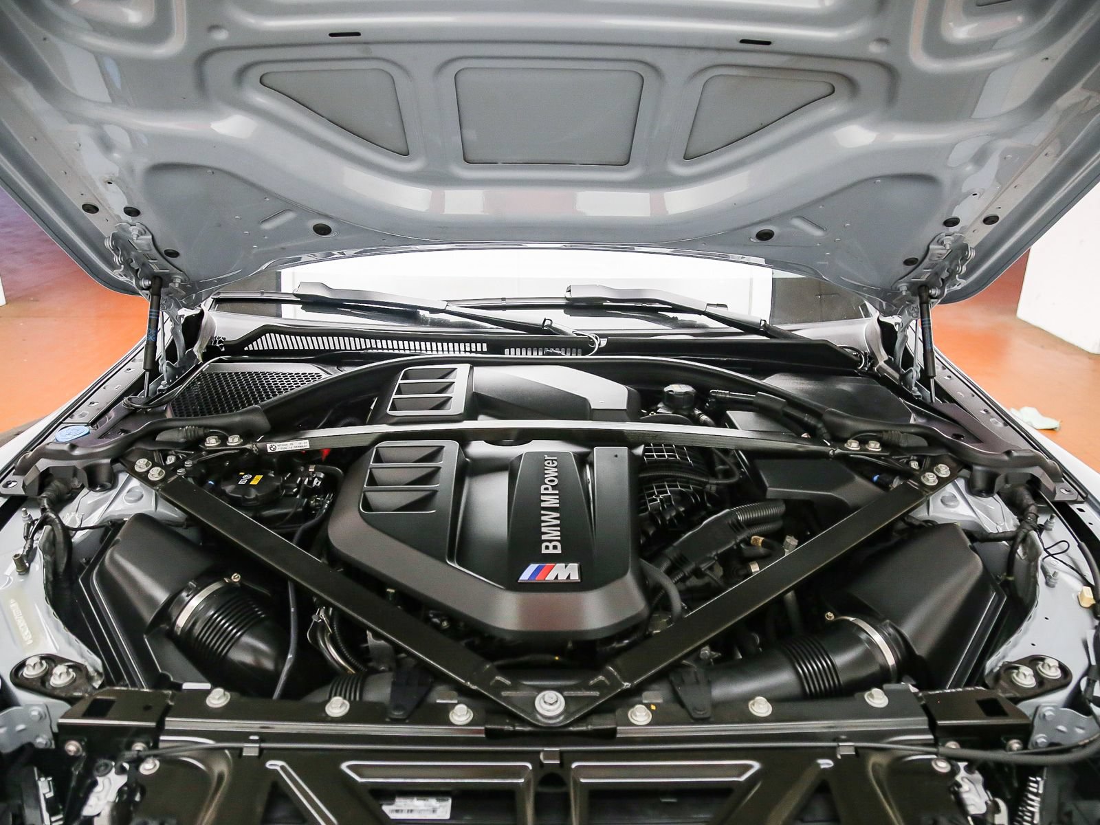 Used 2021 BMW M4 Competition w/ Executive Package RWD image 28