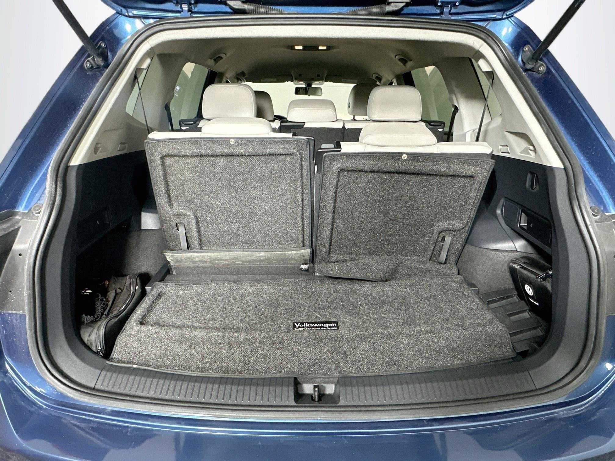 Used 2018 Volkswagen Tiguan S FWD image 28