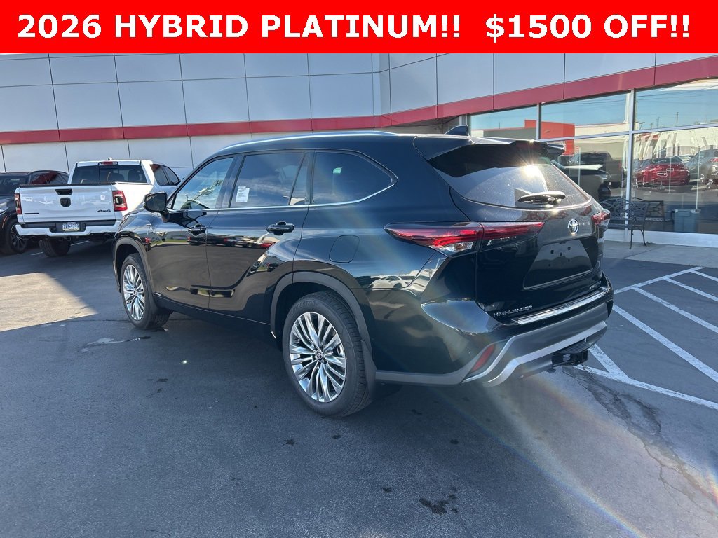 New 2026 Toyota Highlander Platinum image 7