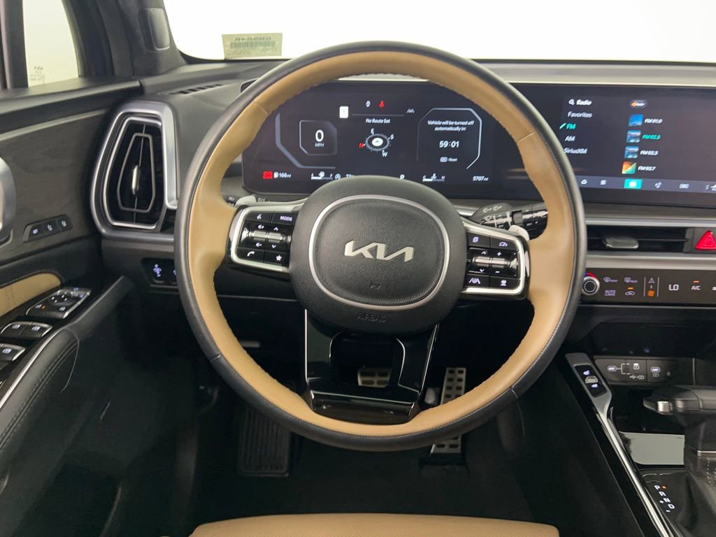 Used 2024 Kia Sorento SX Prestige w/ Olive Brown Leather Package image 13