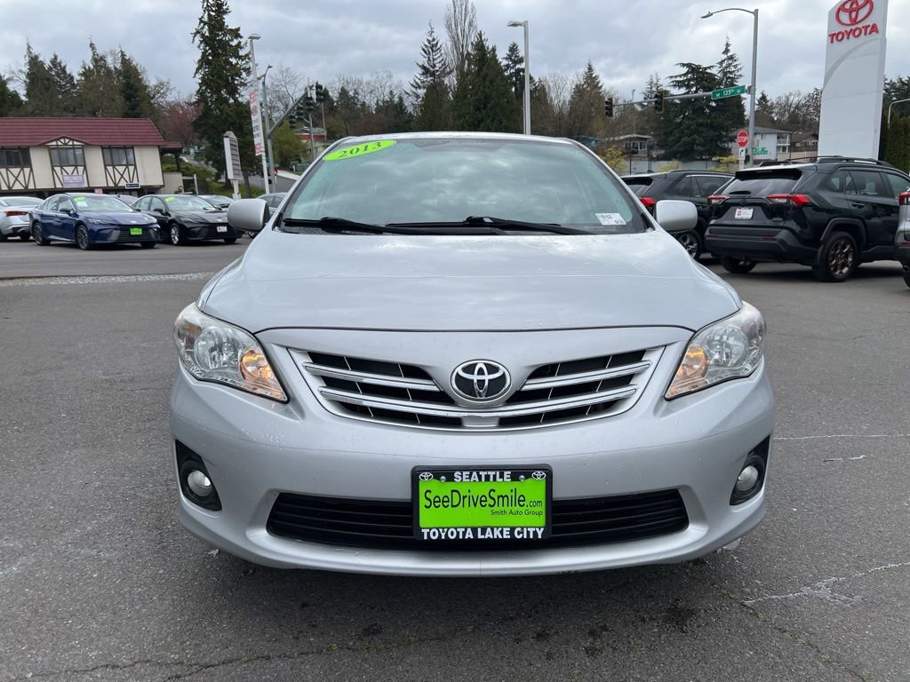 Used 2013 Toyota Corolla LE w/ Premium Pkg image 2