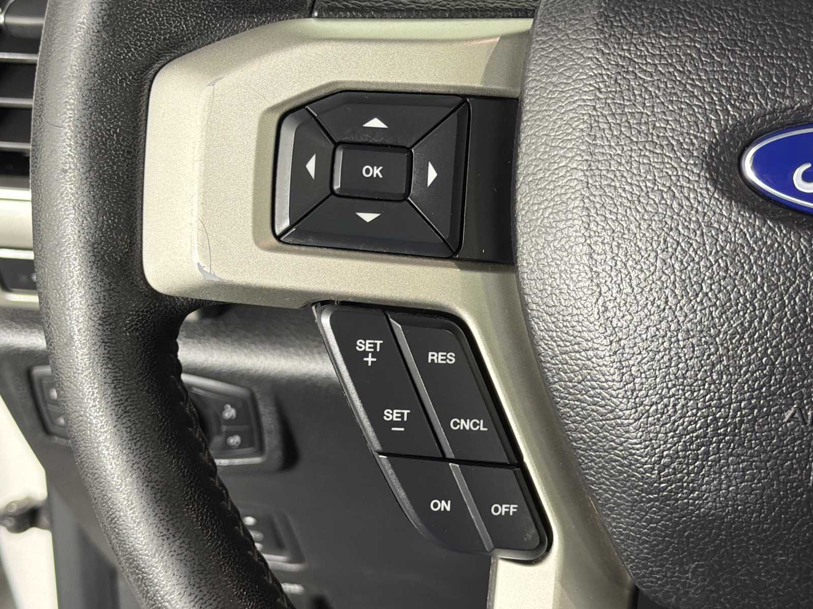 Used 2019 Ford F350 Lariat w/ Lariat Ultimate Package AWD/4WD image 25