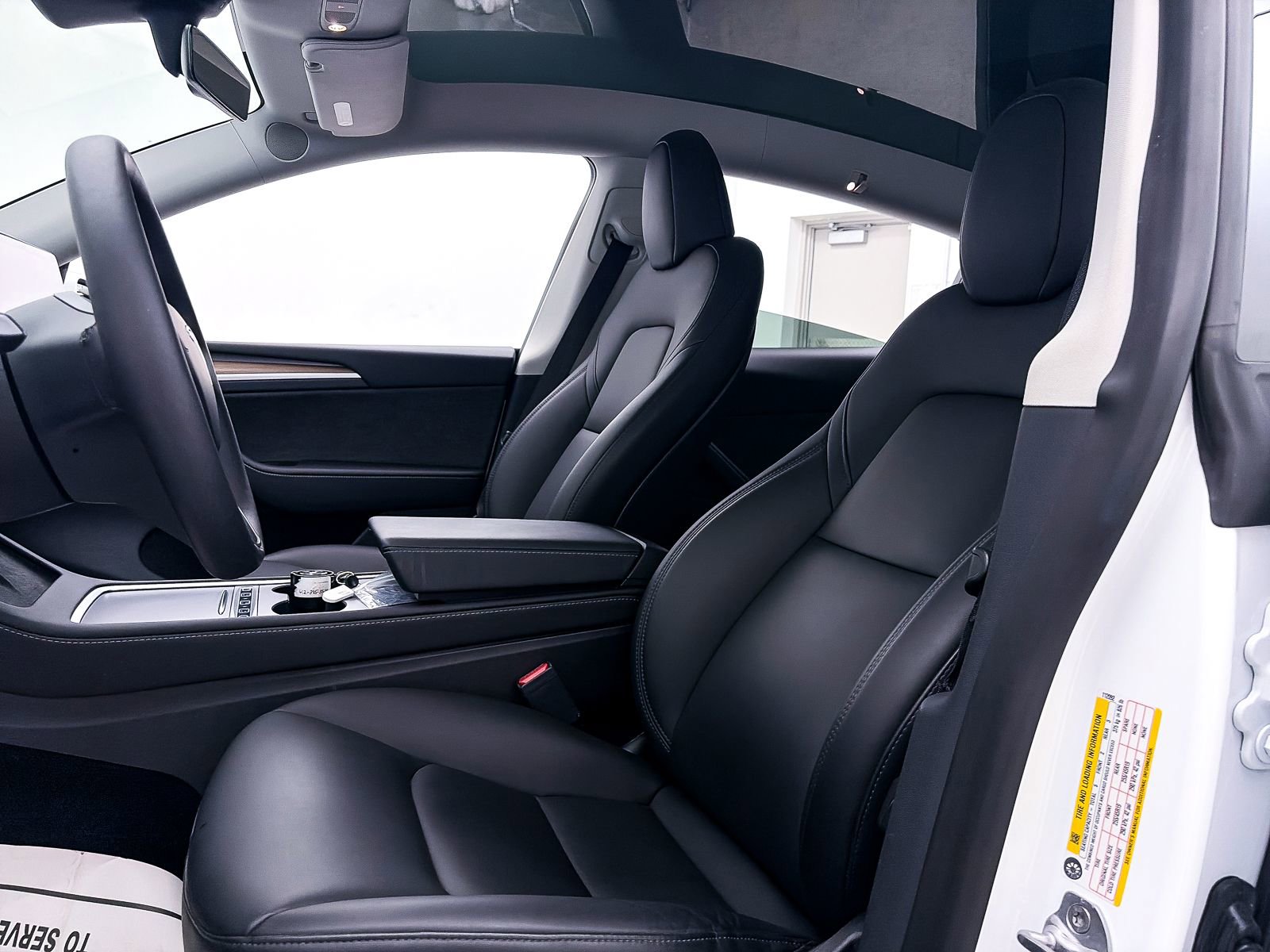 Used 2023 Tesla Model Y Long Range image 29