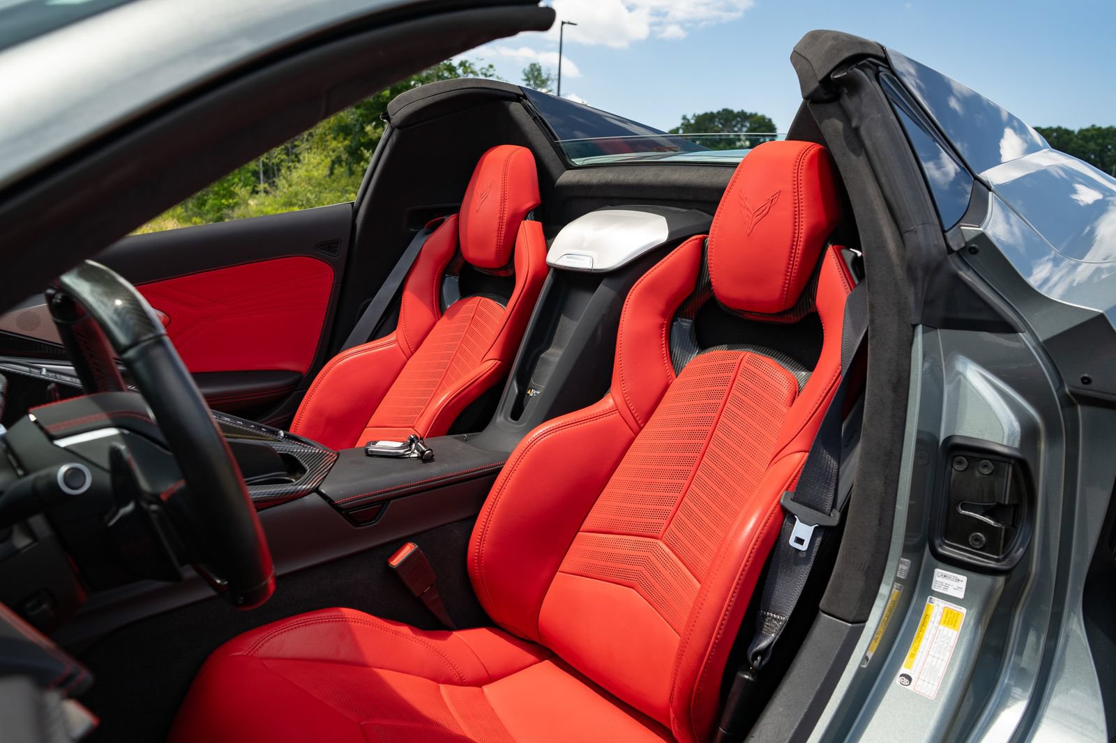 Used 2023 Chevrolet Corvette Z06 RWD image 37