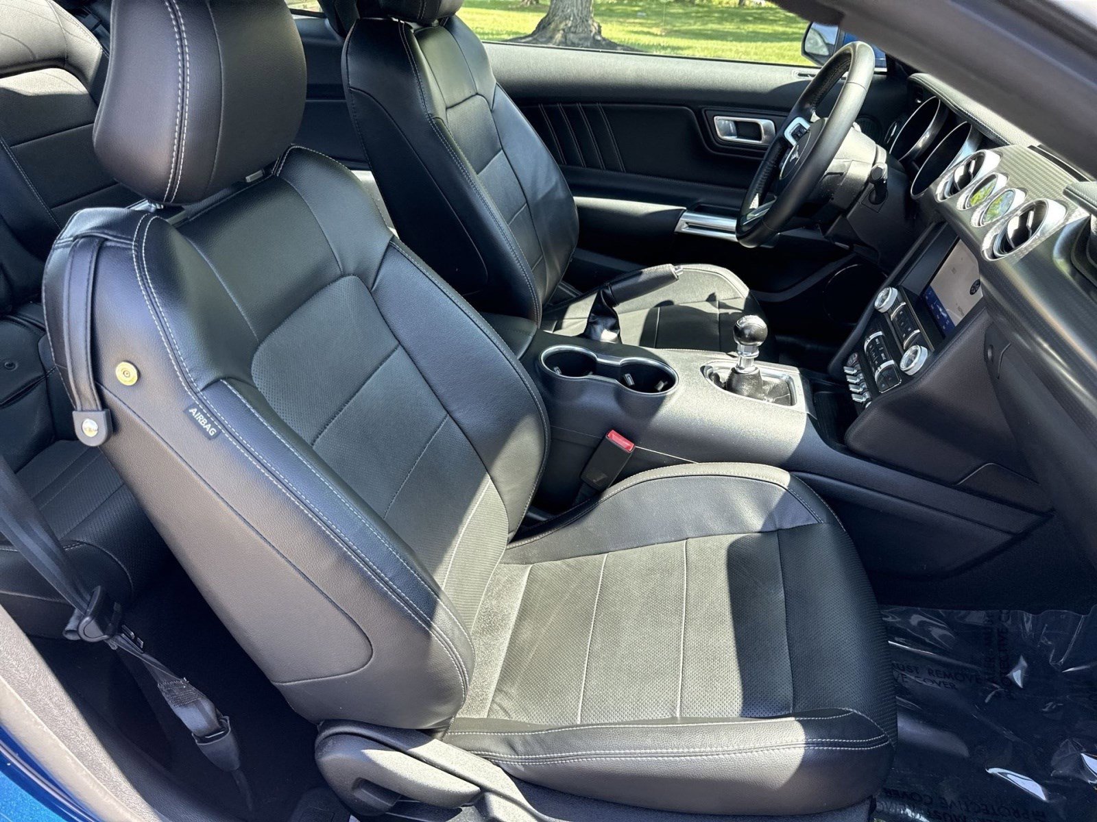 Used 2022 Ford Mustang GT Premium w/ GT Performance Package RWD image 23