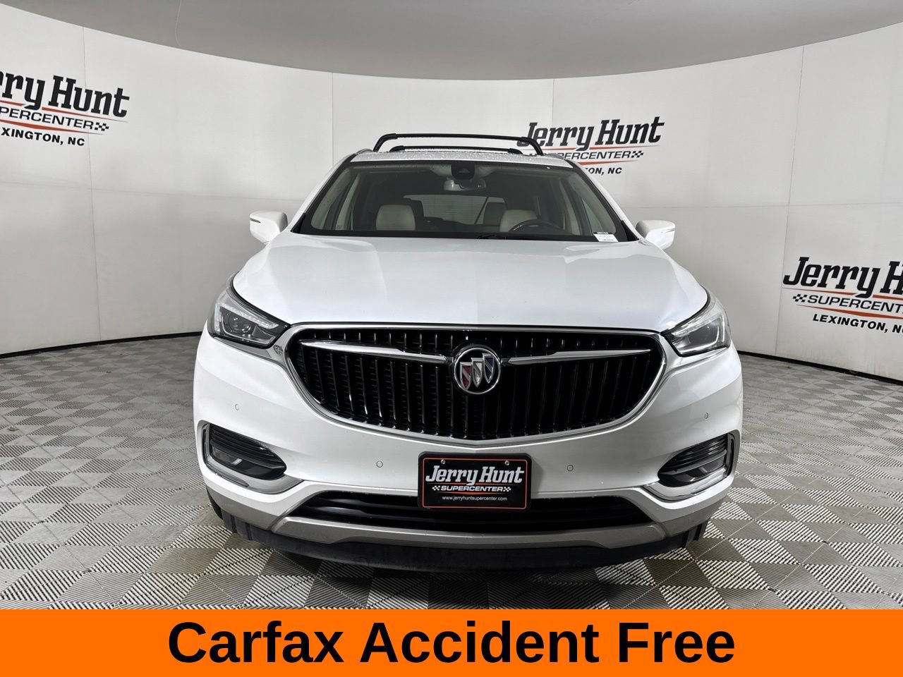 Used 2019 Buick Enclave Premium w/ Experience Buick Package AWD/4WD image 4