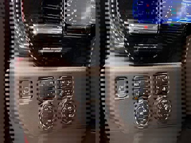 Certified 2023 Chevrolet Silverado 1500 LTZ w/ LTZ Premium Package image 25