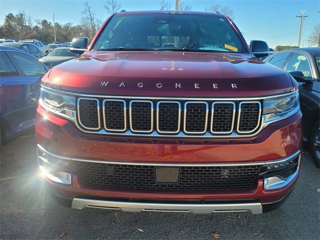 Used 2023 Jeep Wagoneer L Series II image 2