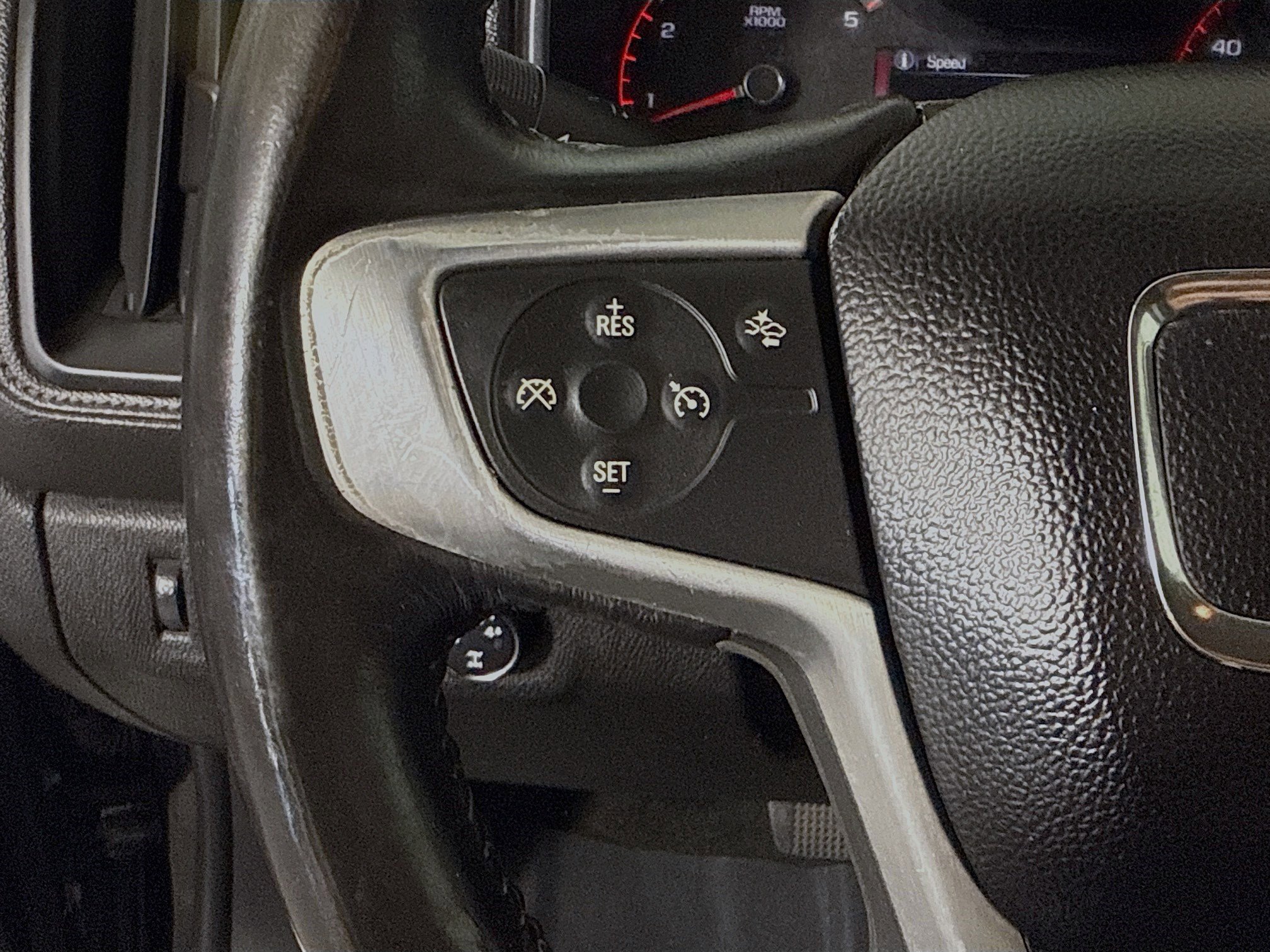 Used 2016 GMC Canyon SLT w/ Driver Alert Package image 14