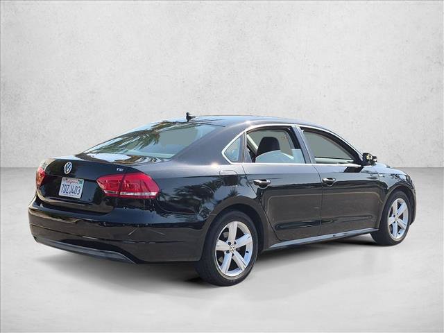 Used 2014 Volkswagen Passat 1.8T Wolfsburg Edition FWD image 5