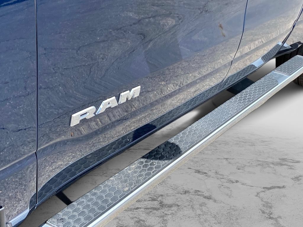 Used 2022 RAM 1500 Big Horn AWD/4WD image 15