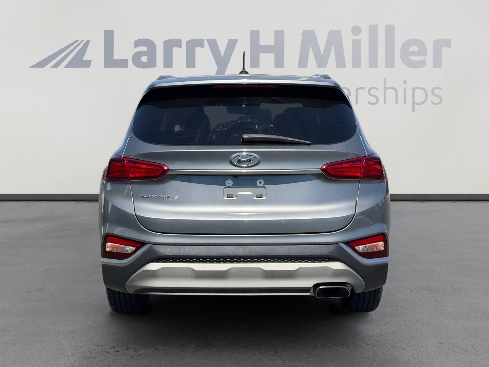 Used 2020 Hyundai Santa Fe SE image 5