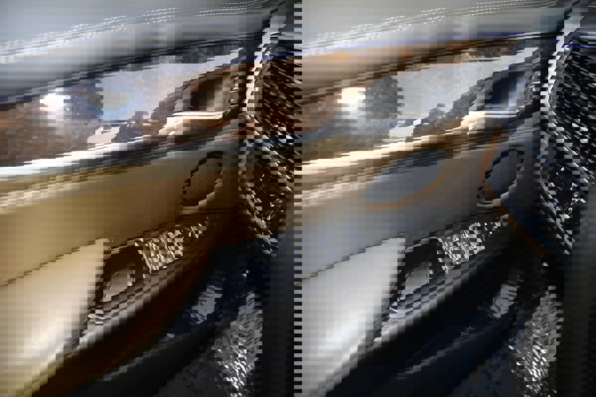 Used 2017 BMW X5 xDrive40e image 34