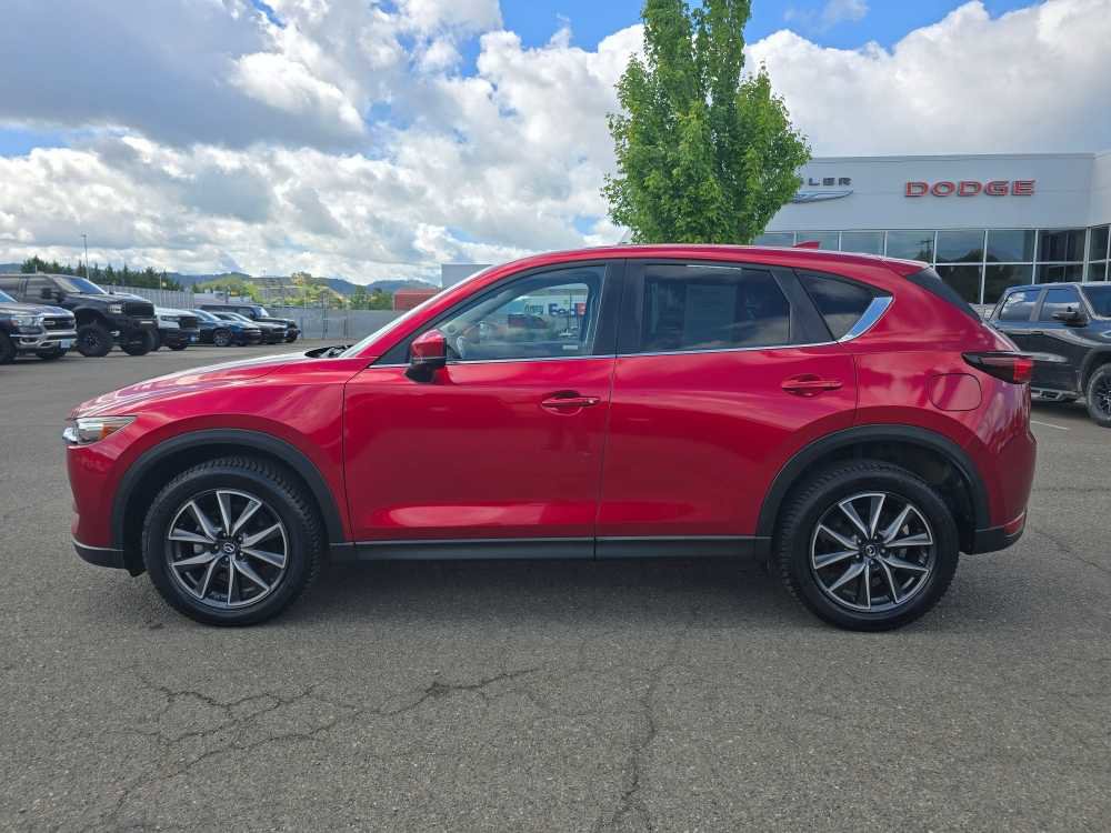 Used 2018 MAZDA CX-5 Touring w/ Preferred Equipment Package AWD/4WD image 2