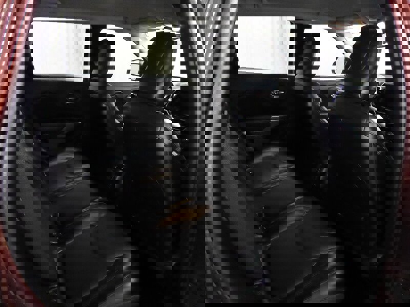 Used 2019 Jeep Cherokee Limited w/ Luxury Group image 29