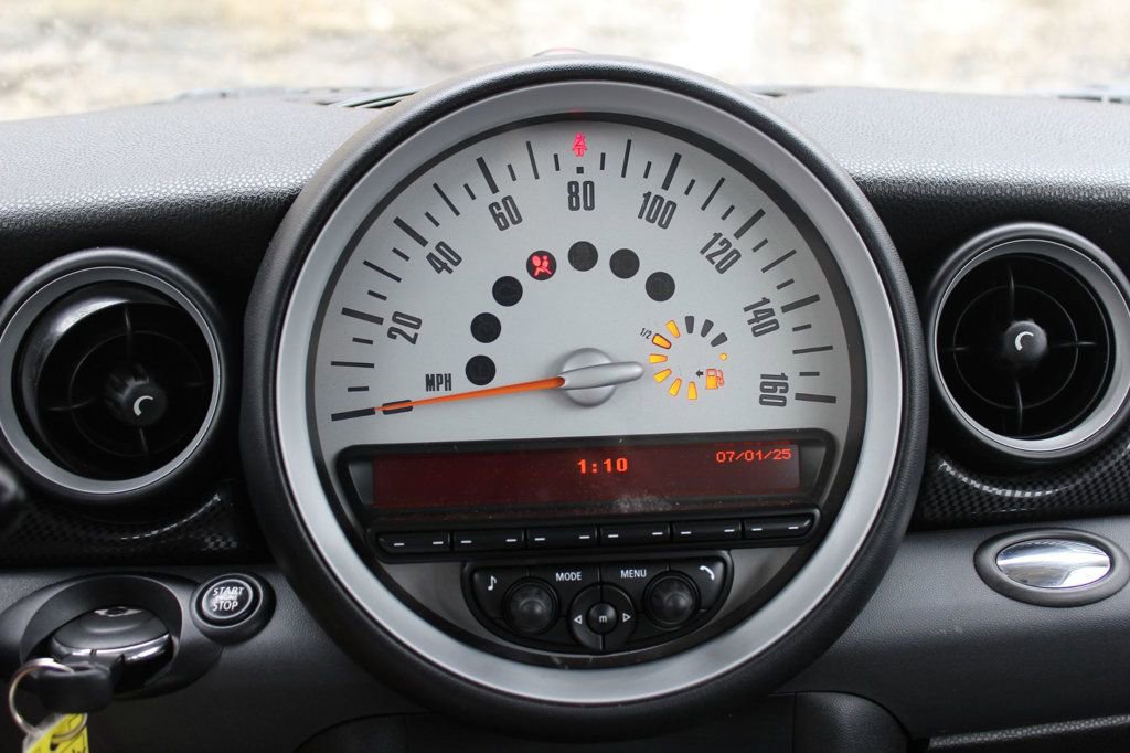 Used 2011 MINI Cooper Clubman S image 24