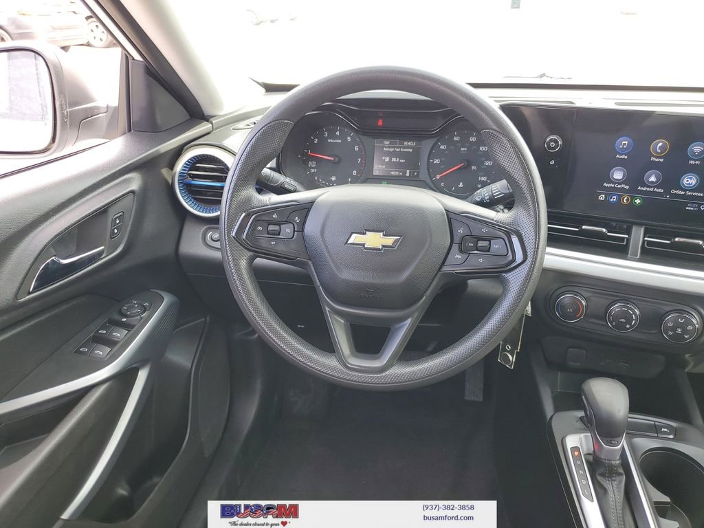 Used 2024 Chevrolet Trax LS image 10