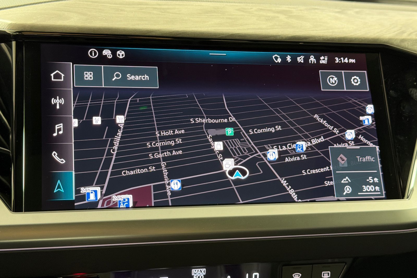 New 2026 Audi Q4 e-tron Premium AWD/4WD image 18