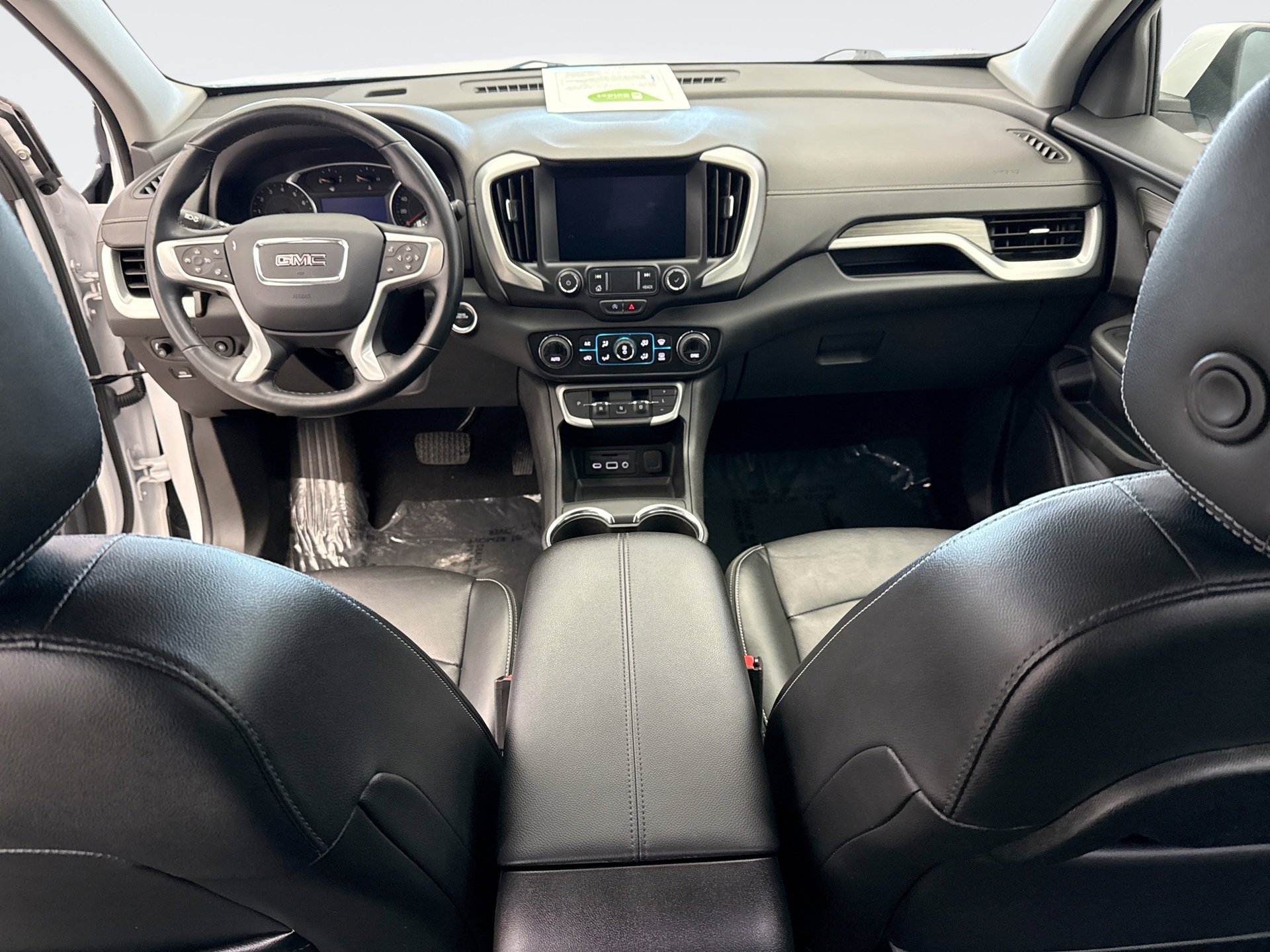 Used 2023 GMC Terrain SLT image 14