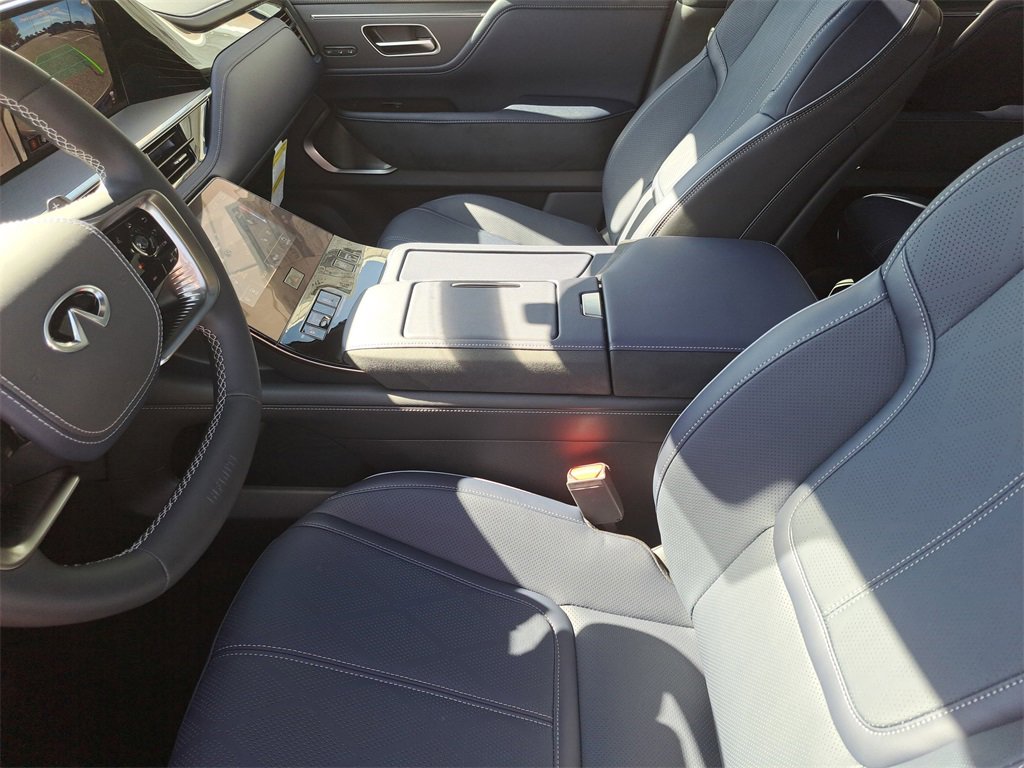 New 2026 INFINITI QX80 4WD w/ Sport Exterior Package image 16