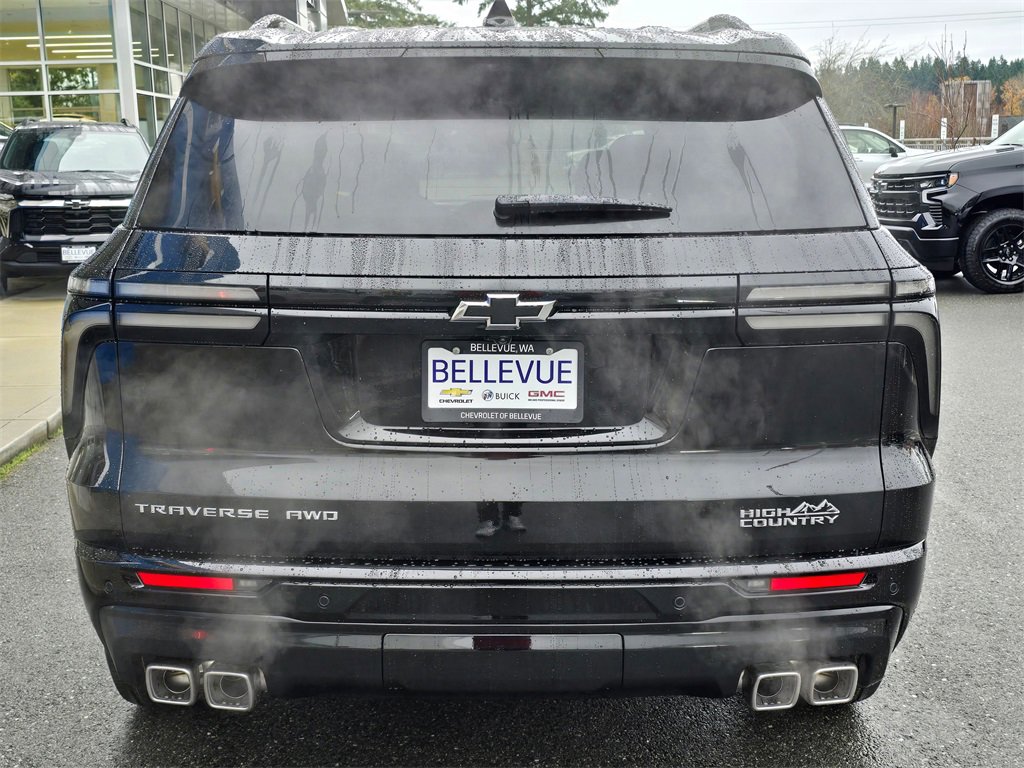 New 2026 Chevrolet Traverse High Country w/ LPO, Floor Liner Package image 4
