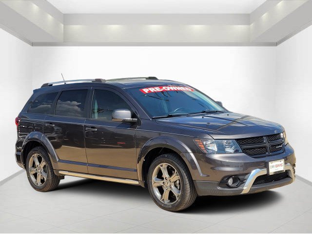 Used 2018 Dodge Journey Crossroad FWD image 1