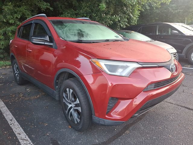Used 2016 Toyota RAV4 LE FWD image 3