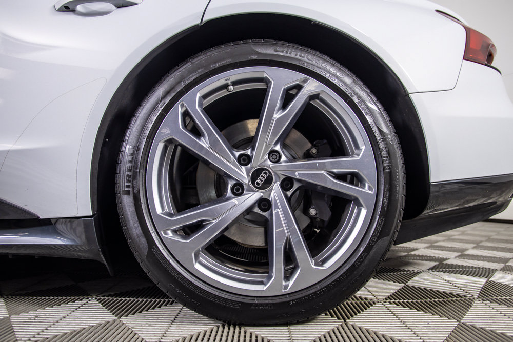 Used 2023 Audi e-tron GT Premium Plus AWD/4WD image 46