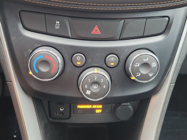 Used 2020 Chevrolet Trax LS FWD image 21