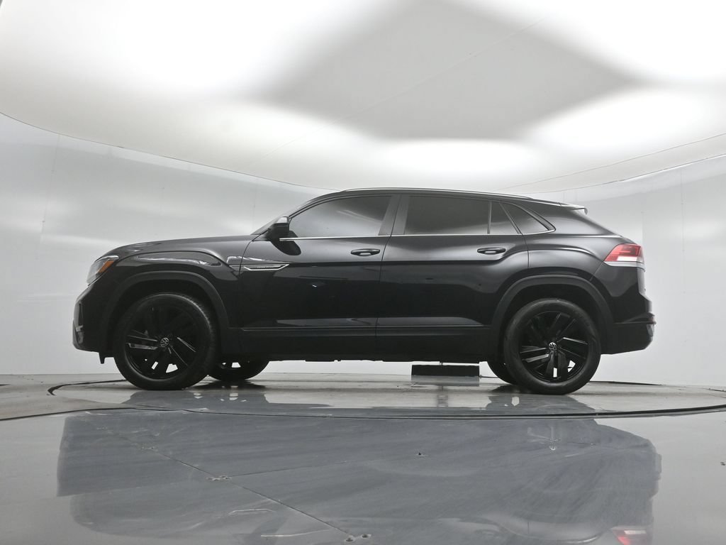 Used 2023 Volkswagen Atlas Cross Sport SE w/ Black Wheel Package AWD/4WD image 8