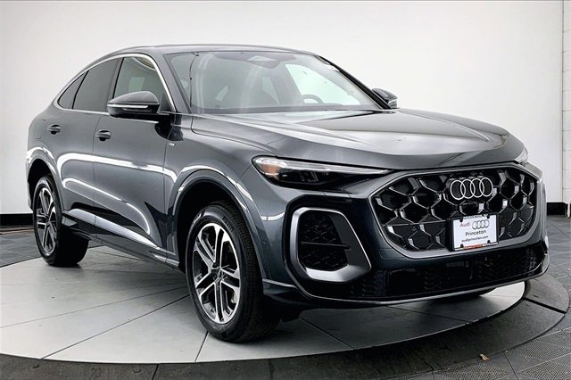 New 2025 Audi Q5 2.0T Premium Plus