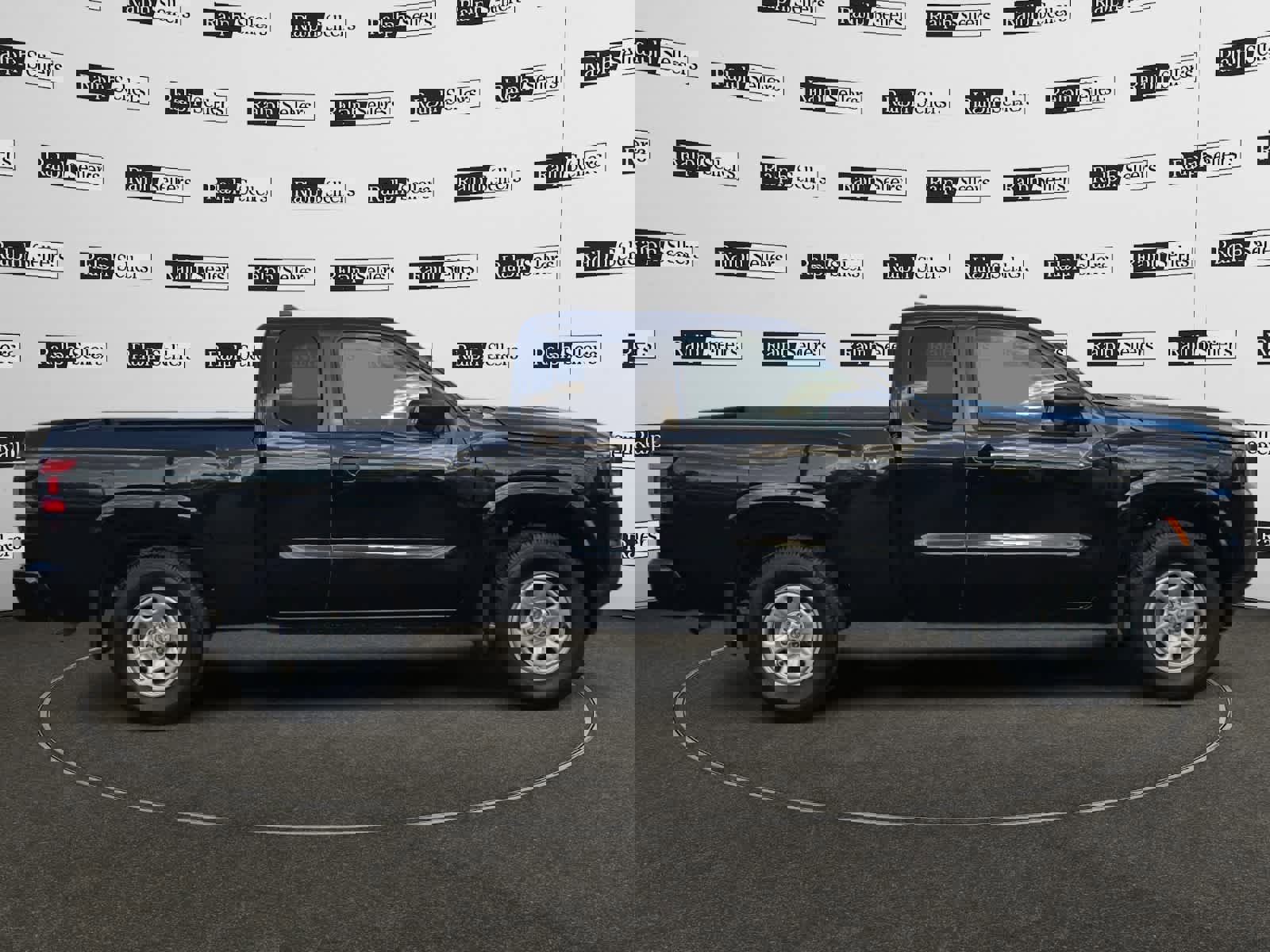 Used 2022 Nissan Frontier S w/ Technology Package image 7