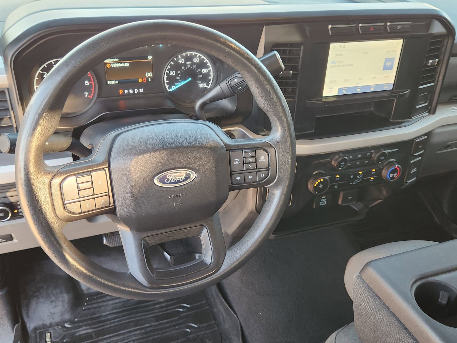 Used 2023 Ford F350 XLT image 27
