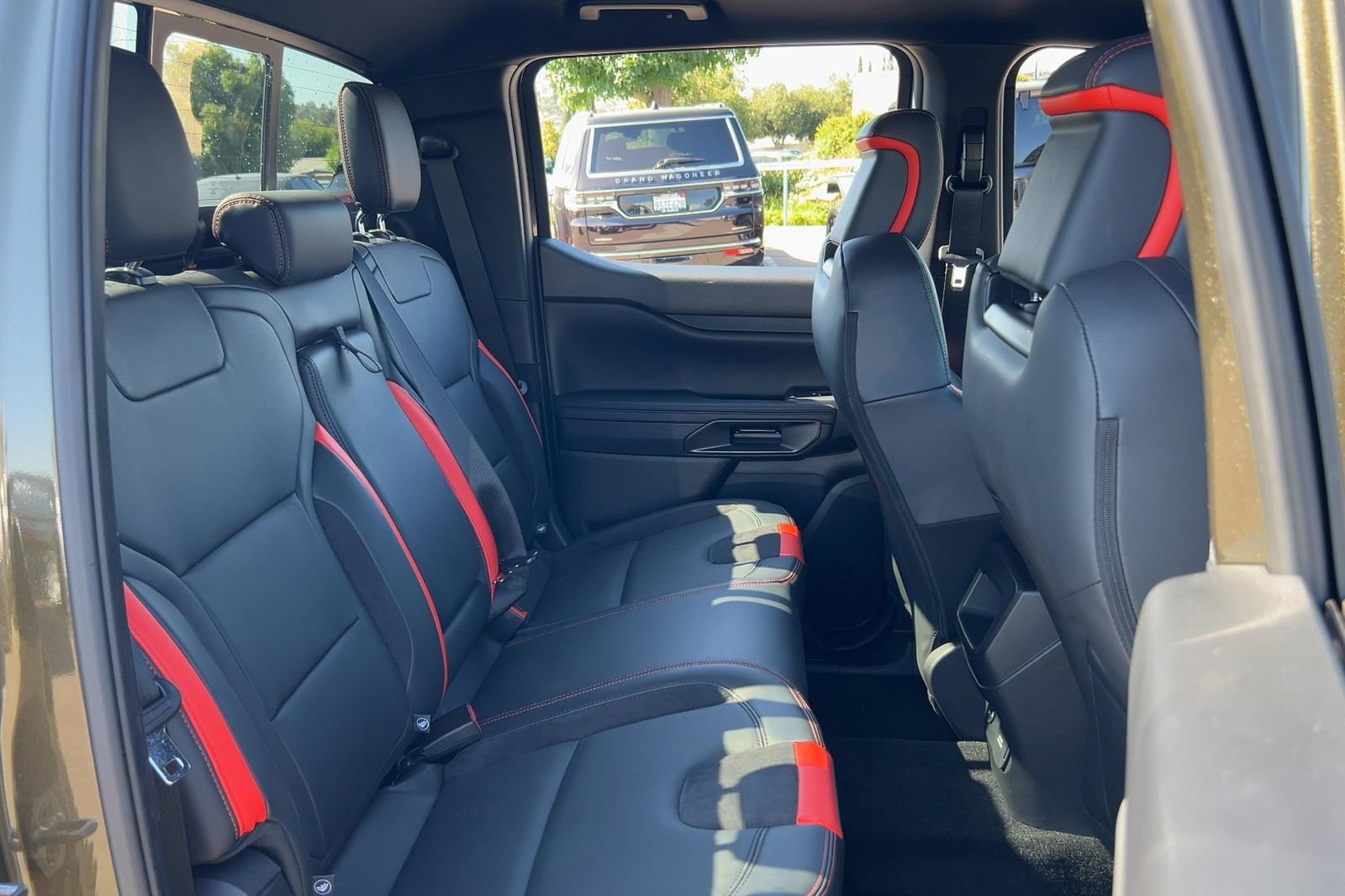 Used 2025 Ford Ranger Raptor AWD/4WD image 15