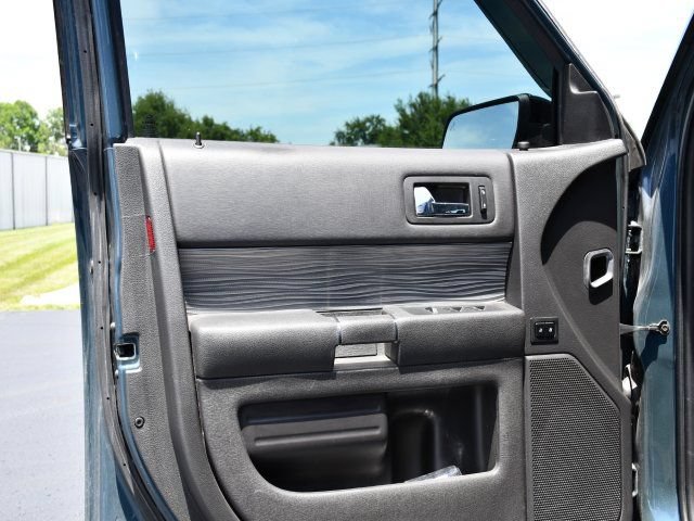 Used 2016 Ford Flex SEL w/ Equipment Group 202A AWD/4WD image 14