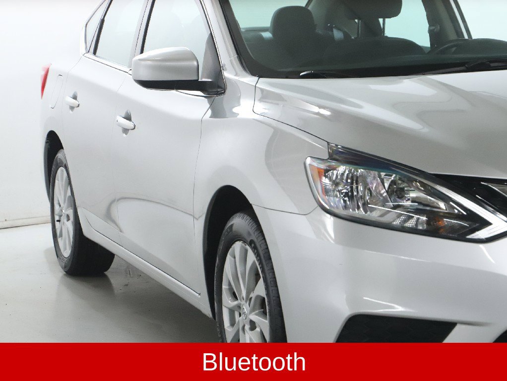 Certified 2019 Nissan Sentra SV FWD image 10
