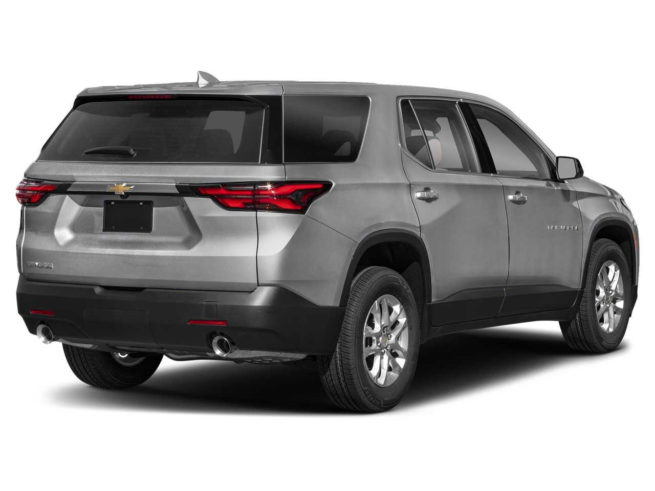 Used 2023 Chevrolet Traverse LS FWD image 2