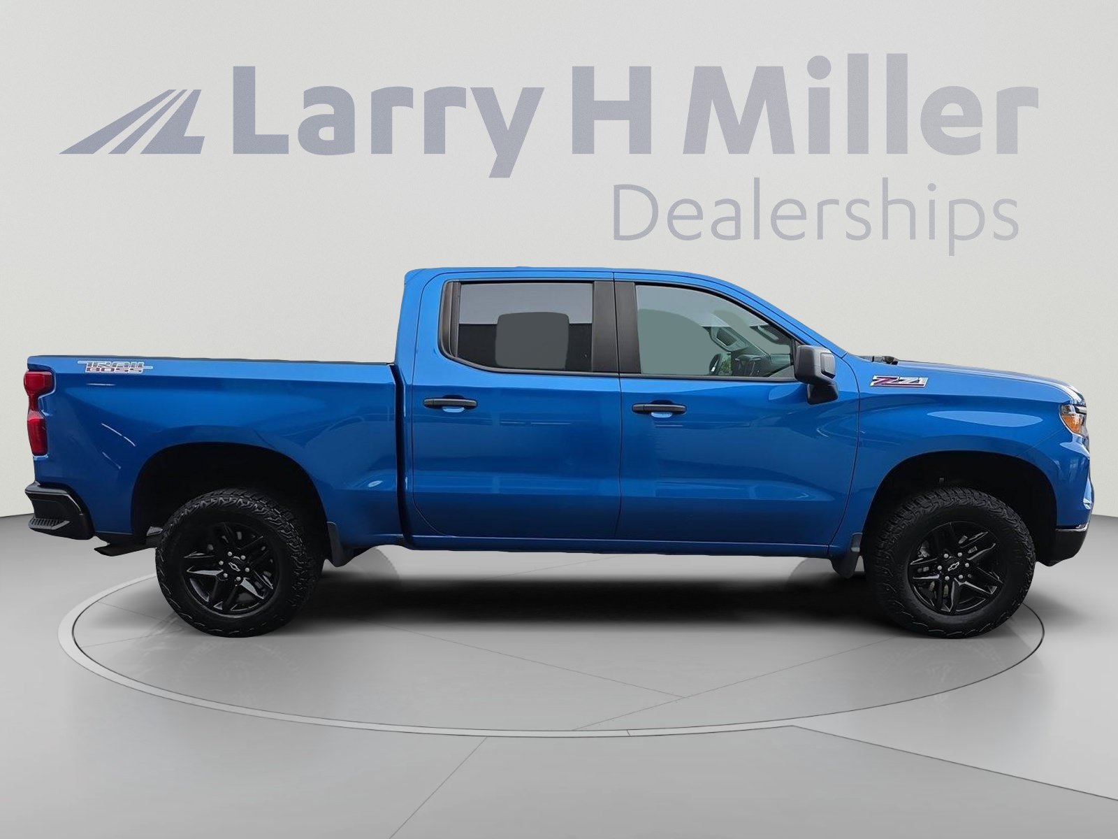 Certified 2024 Chevrolet Silverado 1500 Custom Trail Boss AWD/4WD image 9