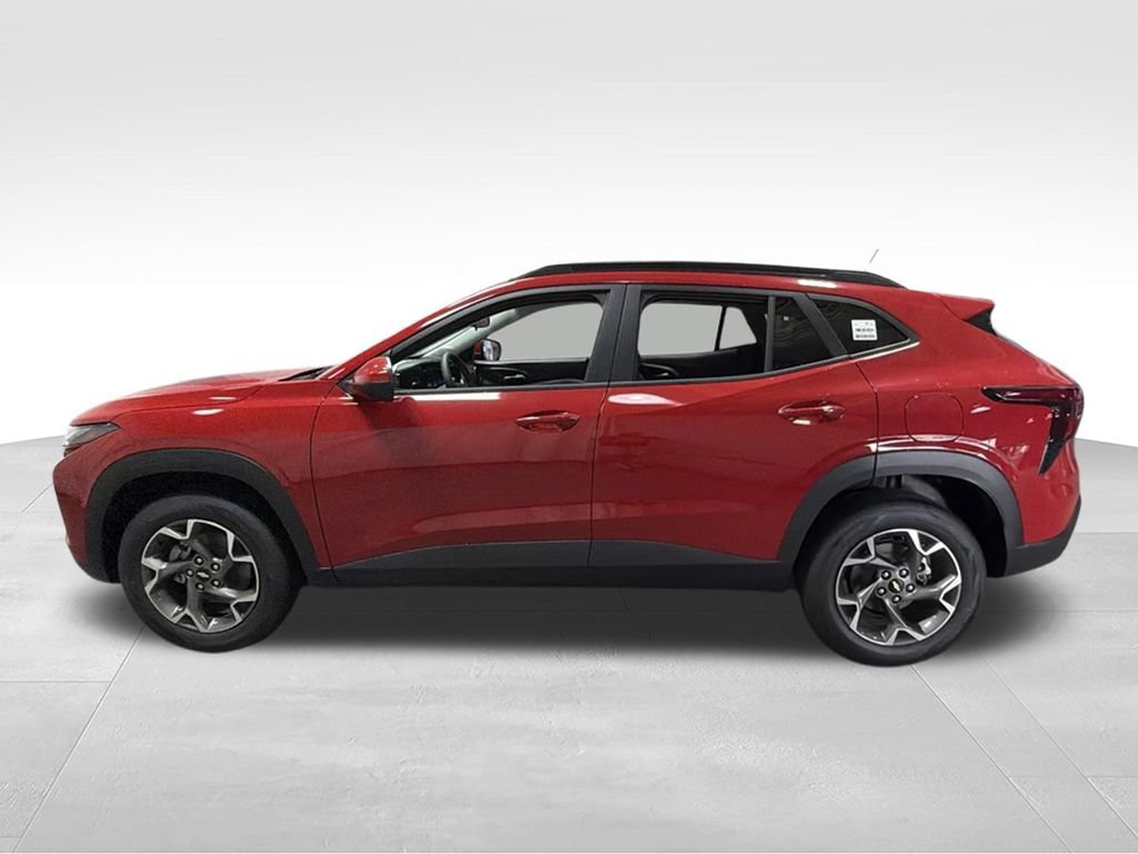 New 2026 Chevrolet Trax LT FWD image 6