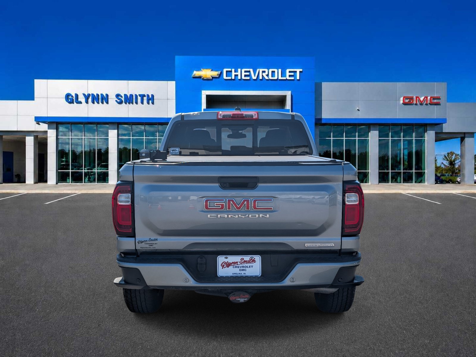 Used 2025 GMC Canyon Elevation AWD/4WD image 6