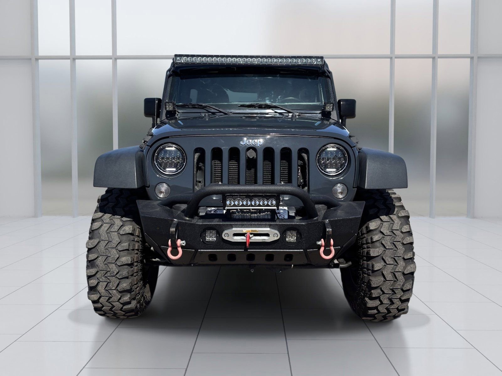 Used 2016 Jeep Wrangler Unlimited Rubicon w/ Connectivity Group AWD/4WD image 9
