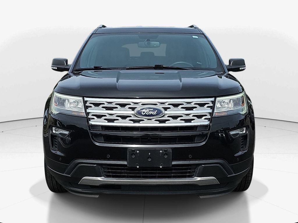 Used 2019 Ford Explorer XLT w/ Equipment Group 202A AWD/4WD image 11