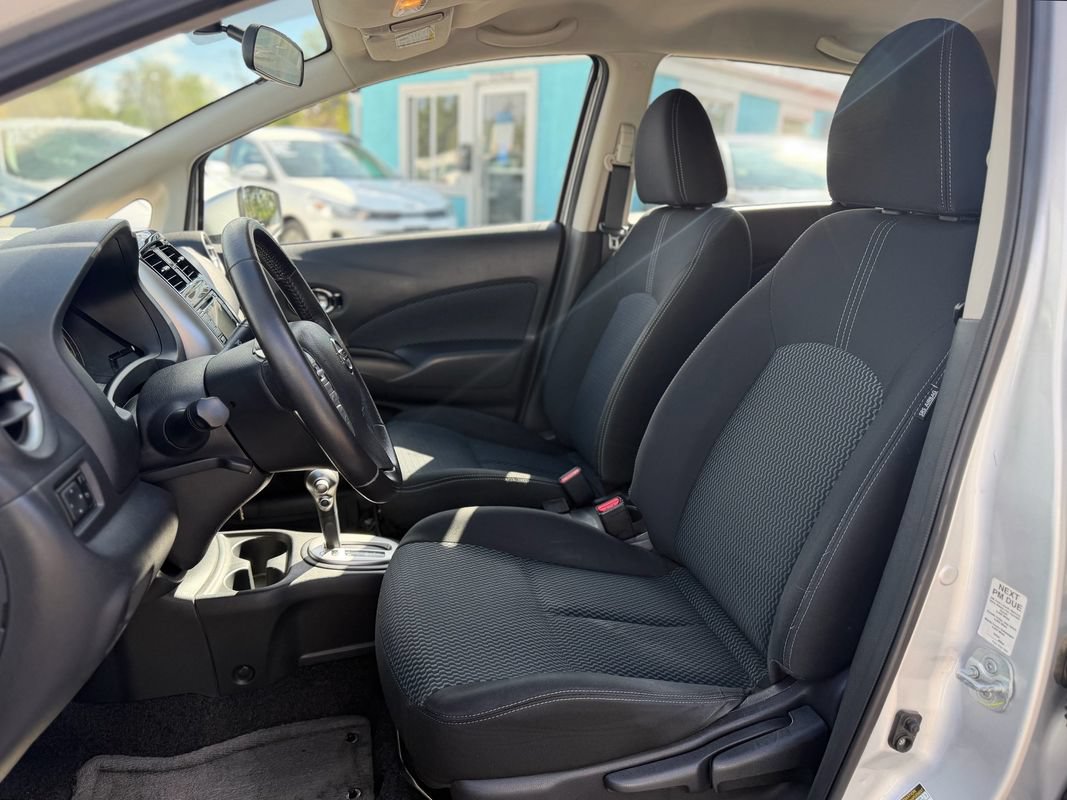 Used 2016 Nissan Versa Note SV FWD image 10