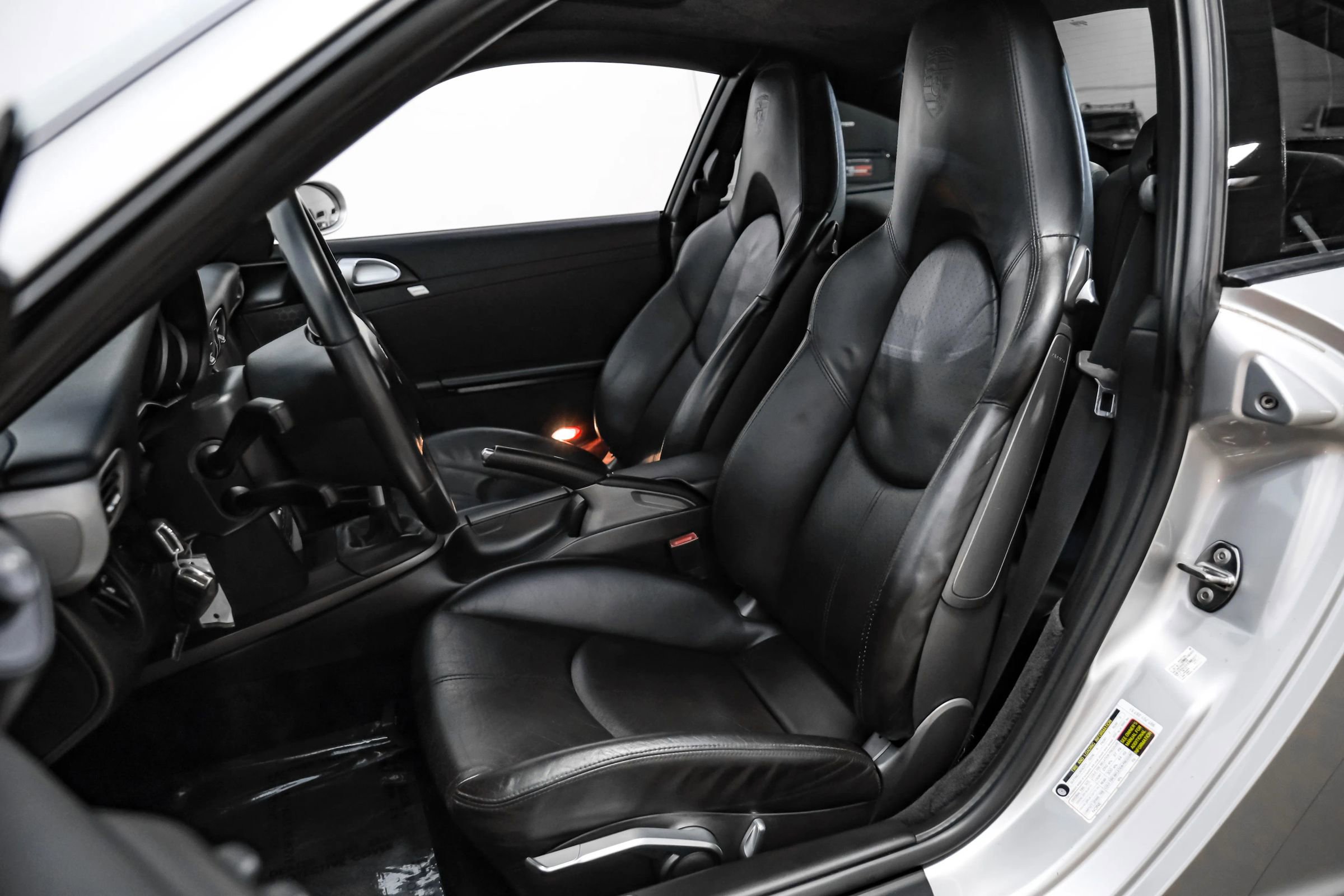 Used 2008 Porsche 911 GT3 RS image 24