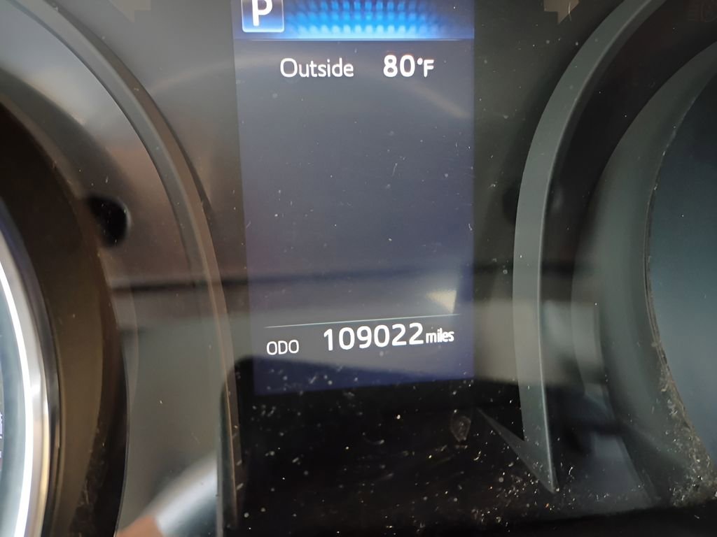 Used 2018 Toyota Camry SE FWD image 8