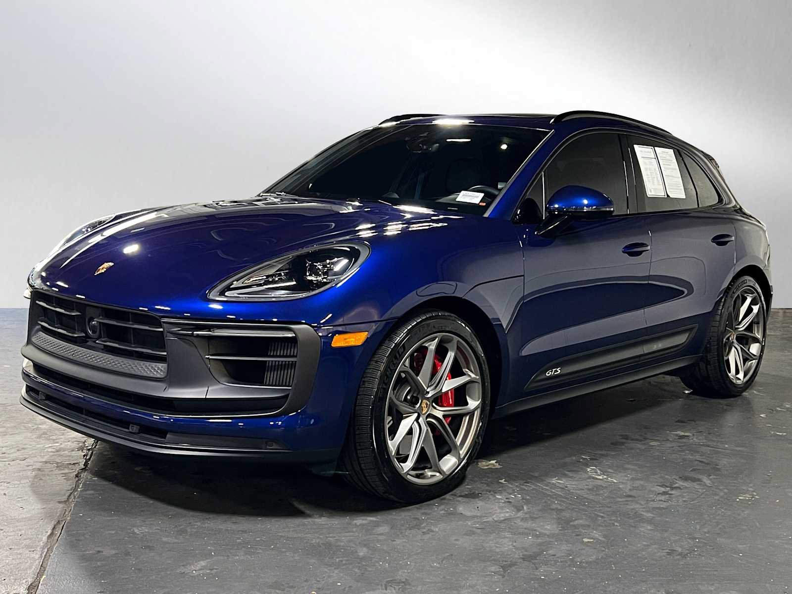 Used 2024 Porsche Macan GTS image 7