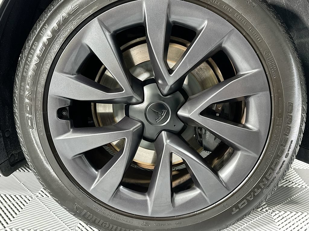 Used 2024 Tesla Model X AWD/4WD image 31