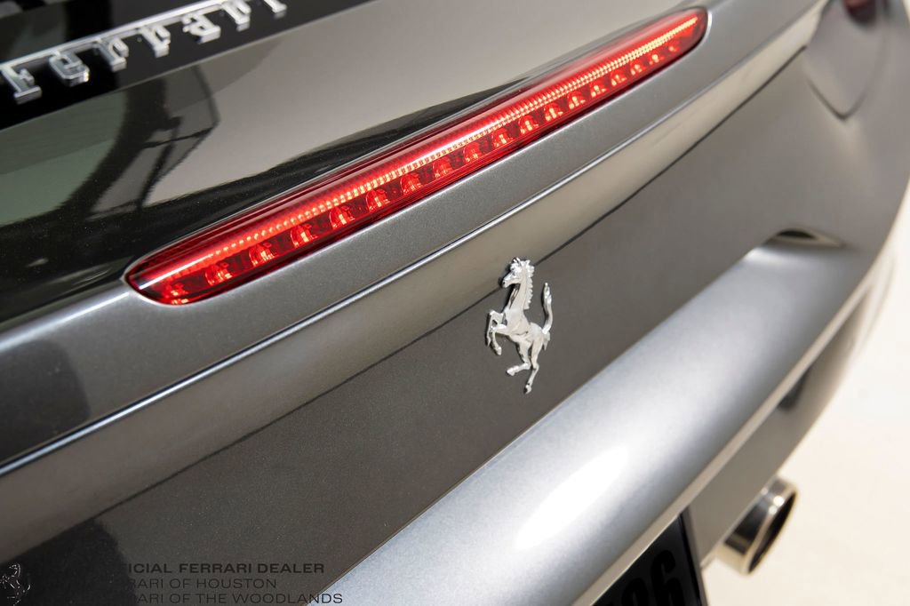 Certified 2018 Ferrari 488 GTB RWD image 26